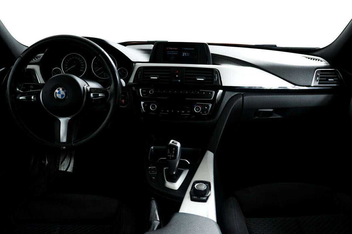 Купить BMW 3 серии с пробегом. Фото: #10