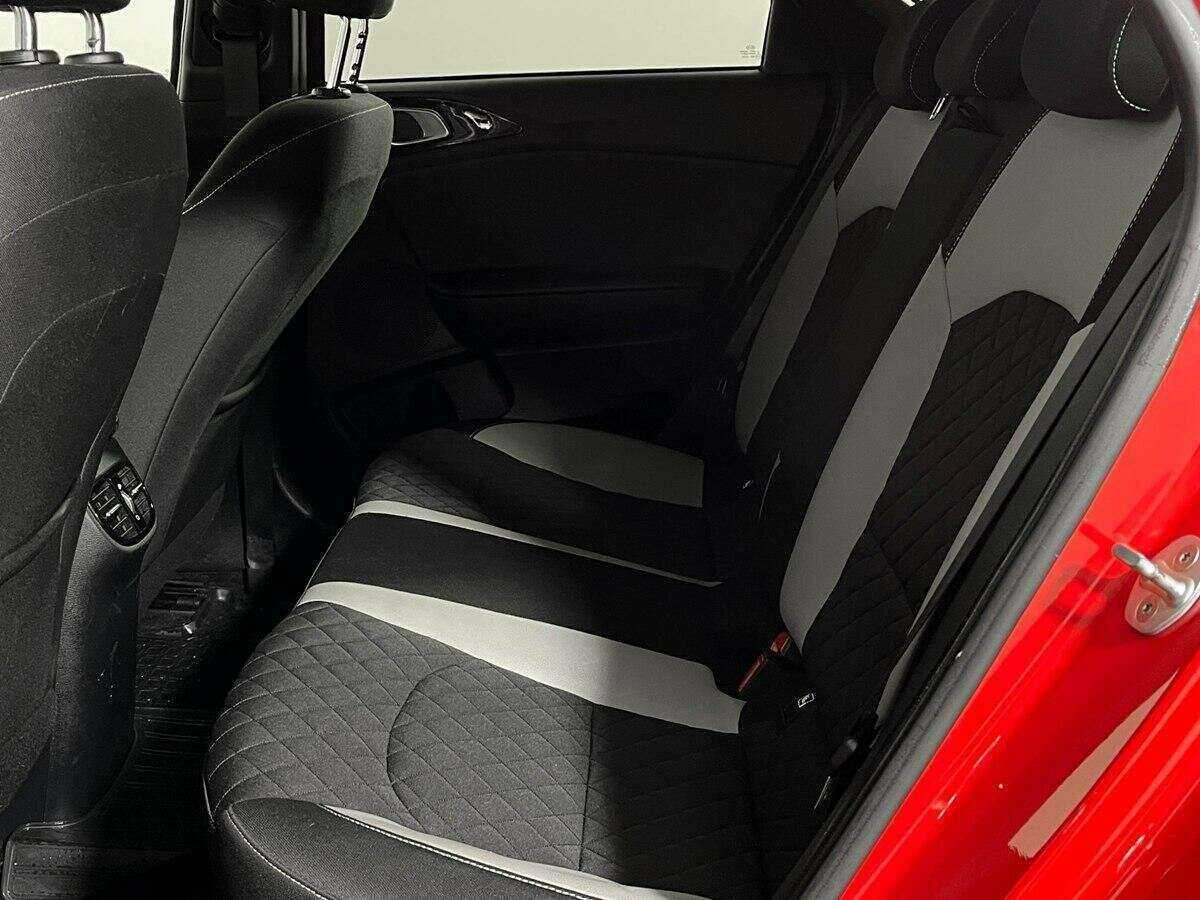 Купить Kia Proceed с пробегом. Фото: #9