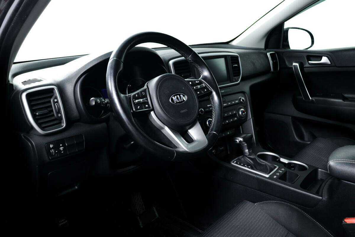 Купить Kia Sportage с пробегом. Фото: #12