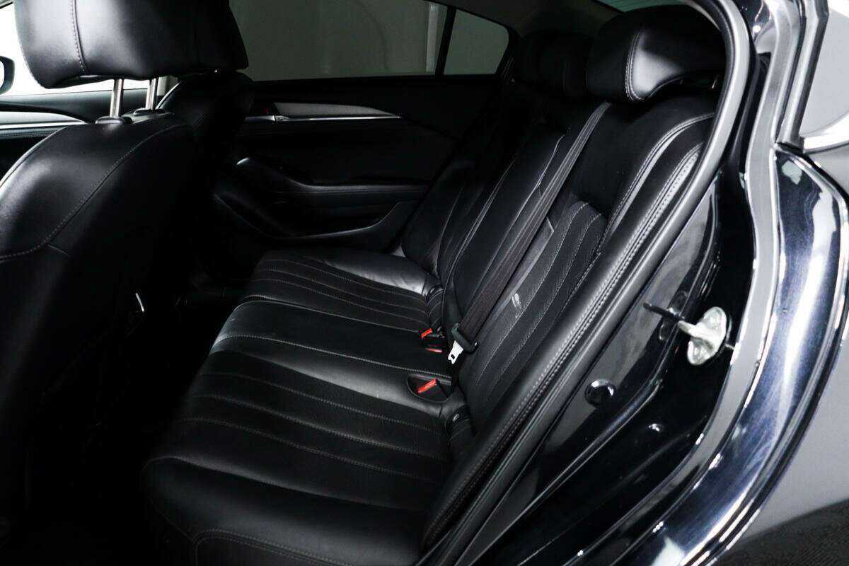 Купить Mazda 6 с пробегом. Фото: #11