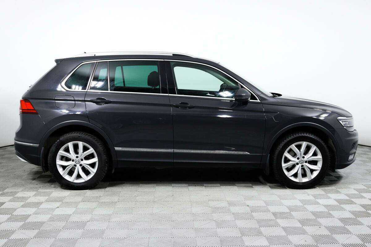 Купить Volkswagen Tiguan с пробегом. Фото: #3
