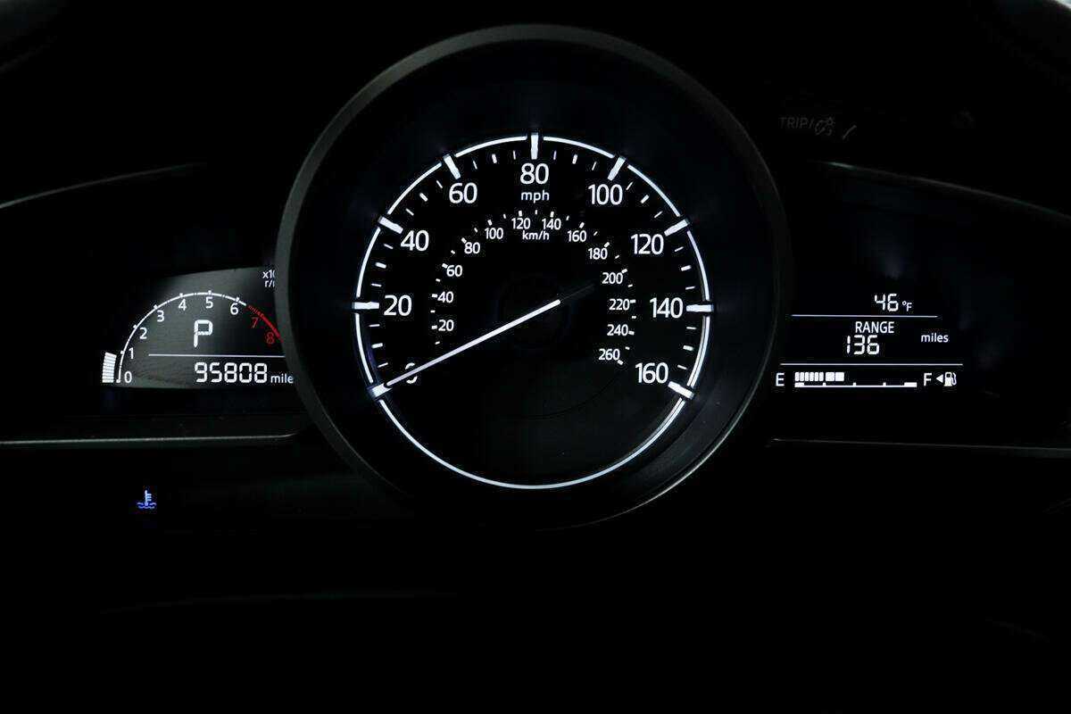 Продажа Б/У Мазда 3. Фото: #9