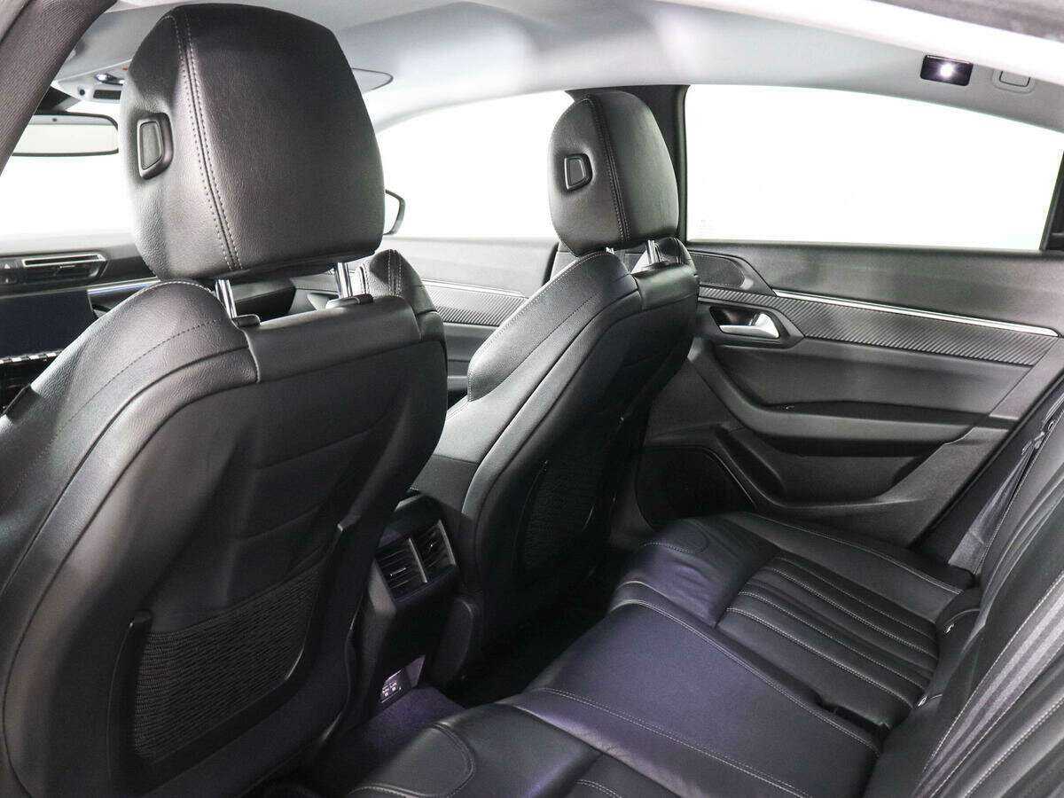Купить Peugeot 508 с пробегом. Фото: #11