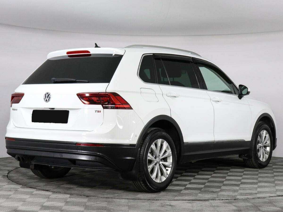 Купить Volkswagen Tiguan с пробегом. Фото: #4