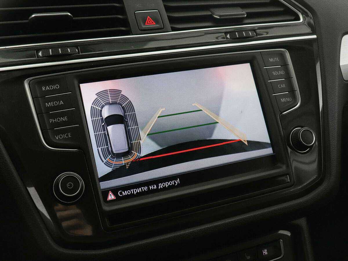 Купить Volkswagen Tiguan с пробегом. Фото: #13