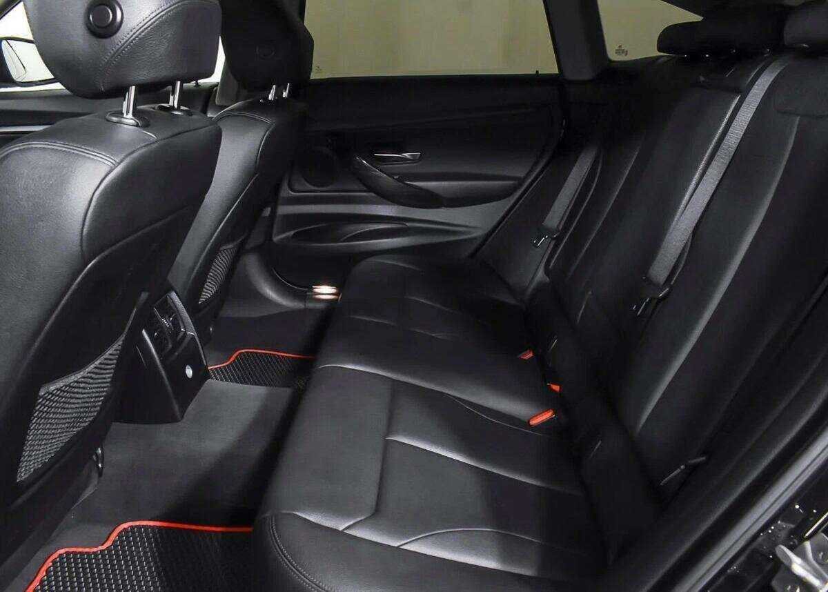 Купить BMW 3 серии с пробегом. Фото: #7