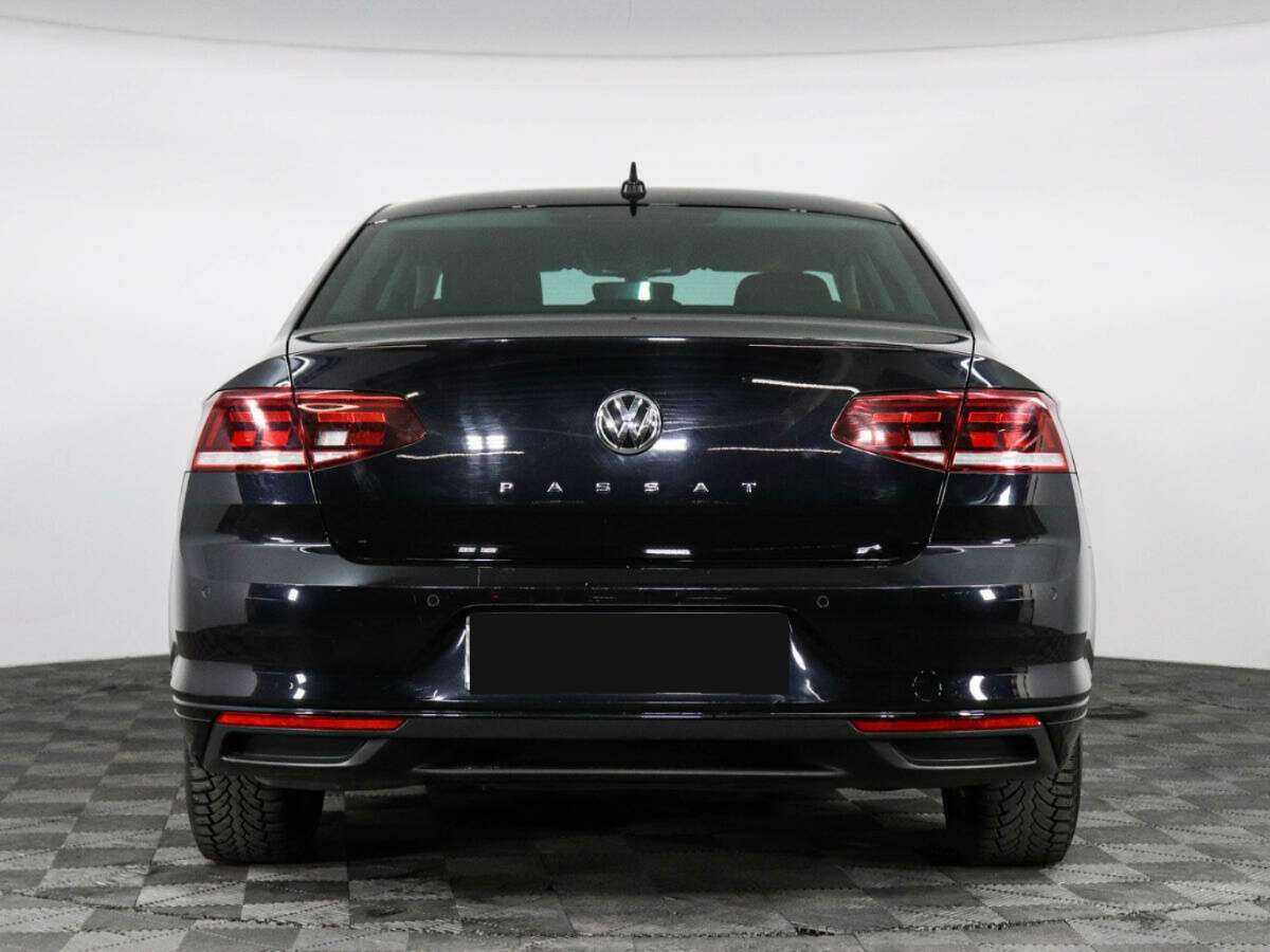 Купить Volkswagen Passat с пробегом. Фото: #5