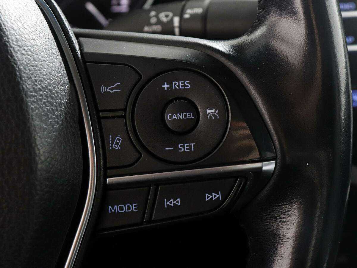 Купить Toyota Camry с пробегом. Фото: #14