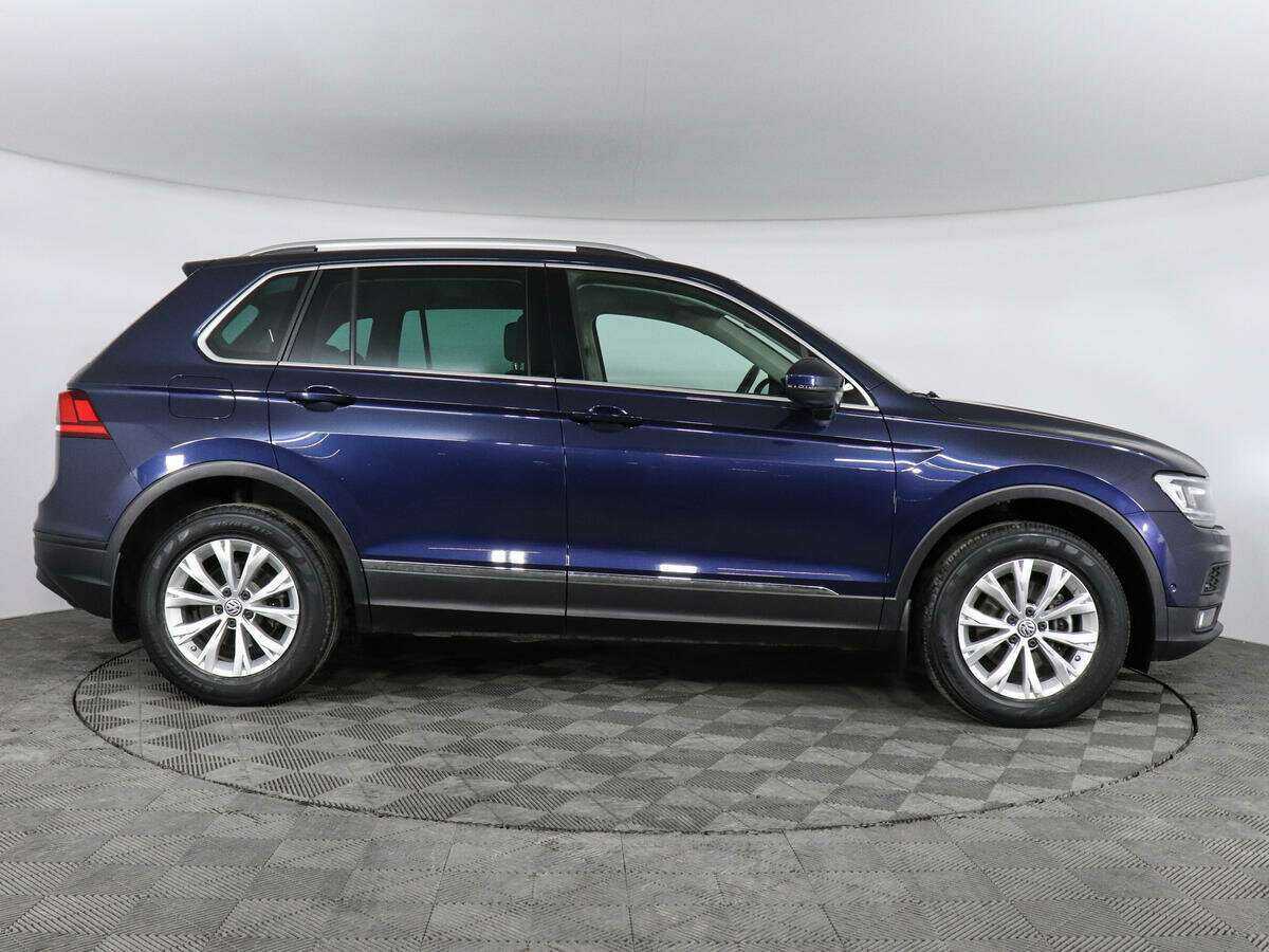 Купить Volkswagen Tiguan с пробегом. Фото: #3