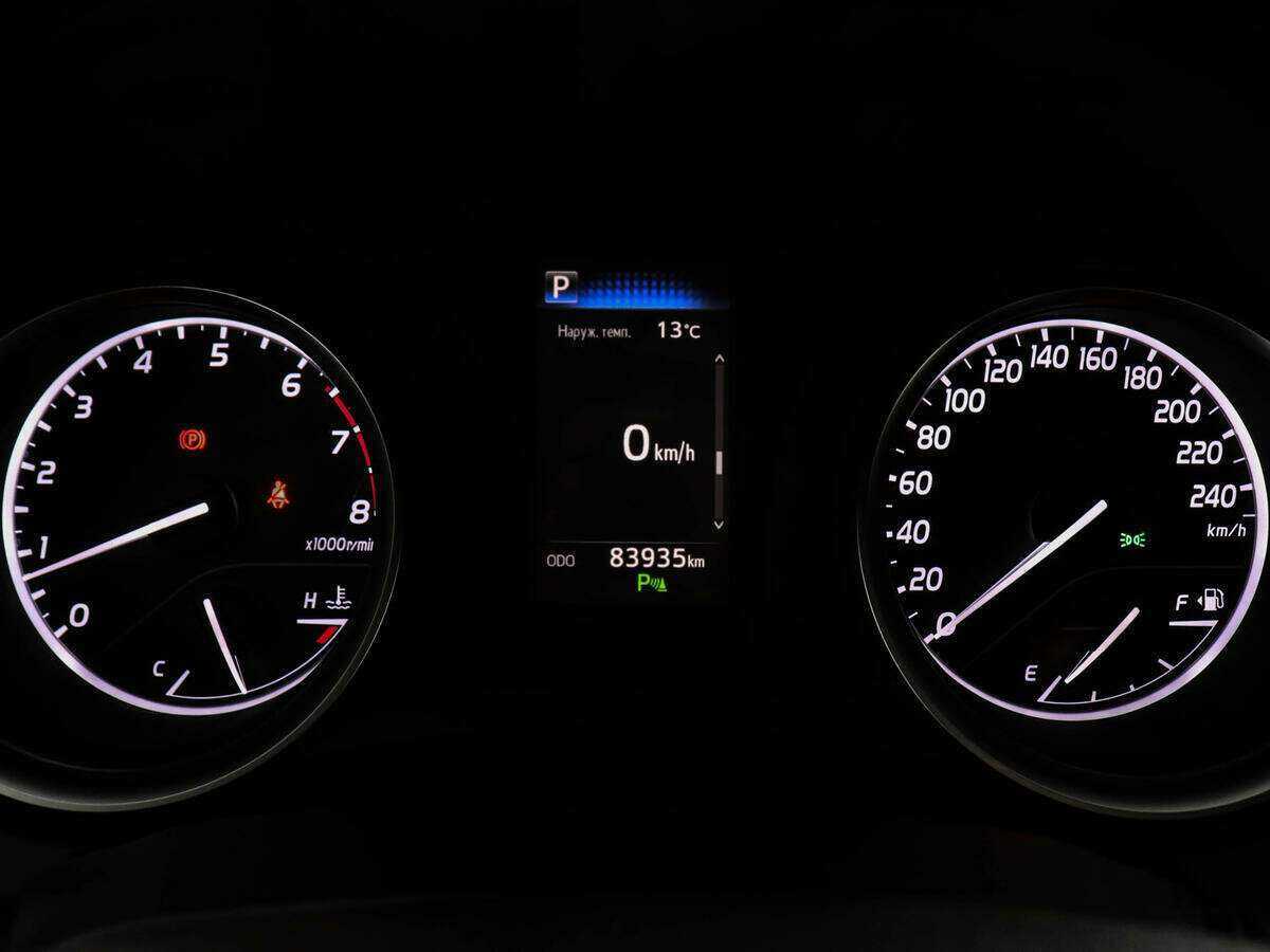 Купить Toyota Camry с пробегом. Фото: #9