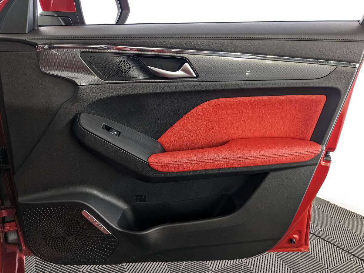 Купить Haval Jolion с пробегом. Фото: #23