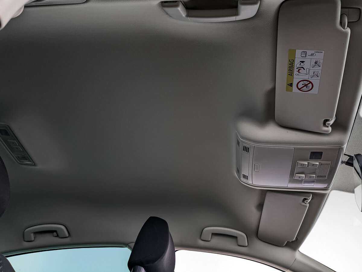 Купить Volkswagen Passat с пробегом. Фото: #17