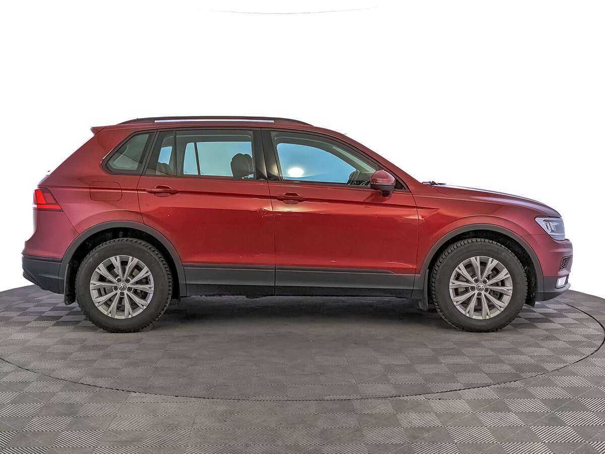 Купить Volkswagen Tiguan с пробегом. Фото: #3