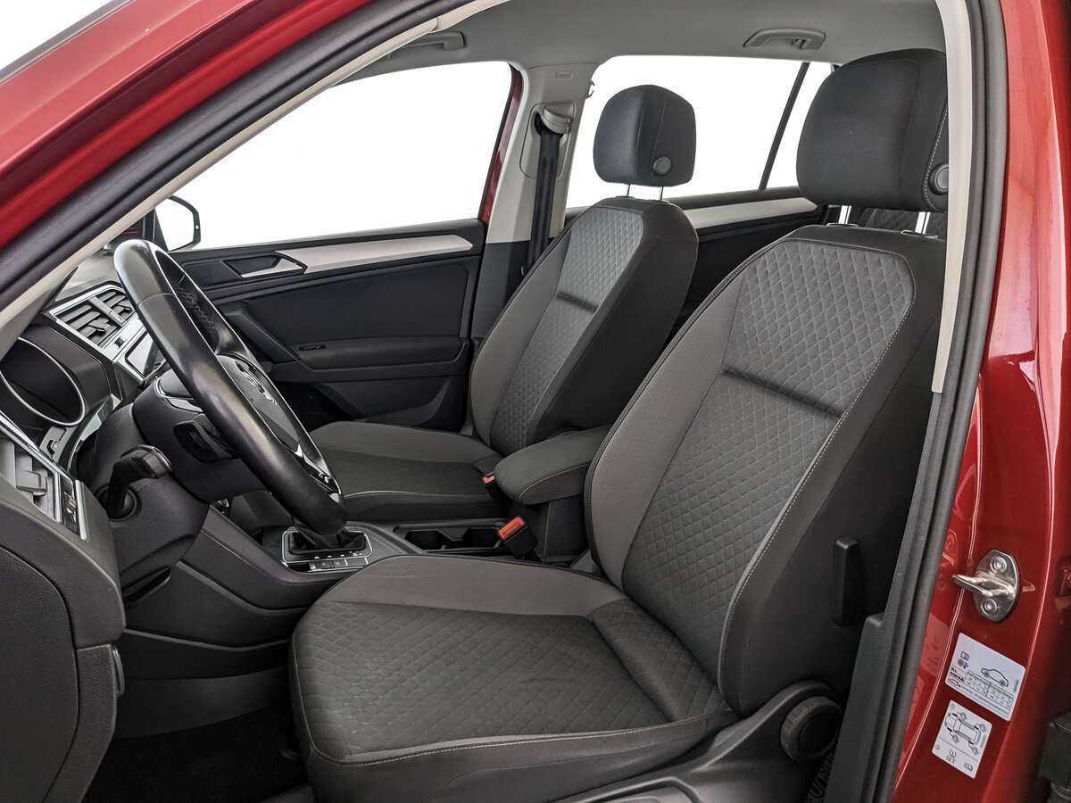 Купить Volkswagen Tiguan с пробегом. Фото: #15