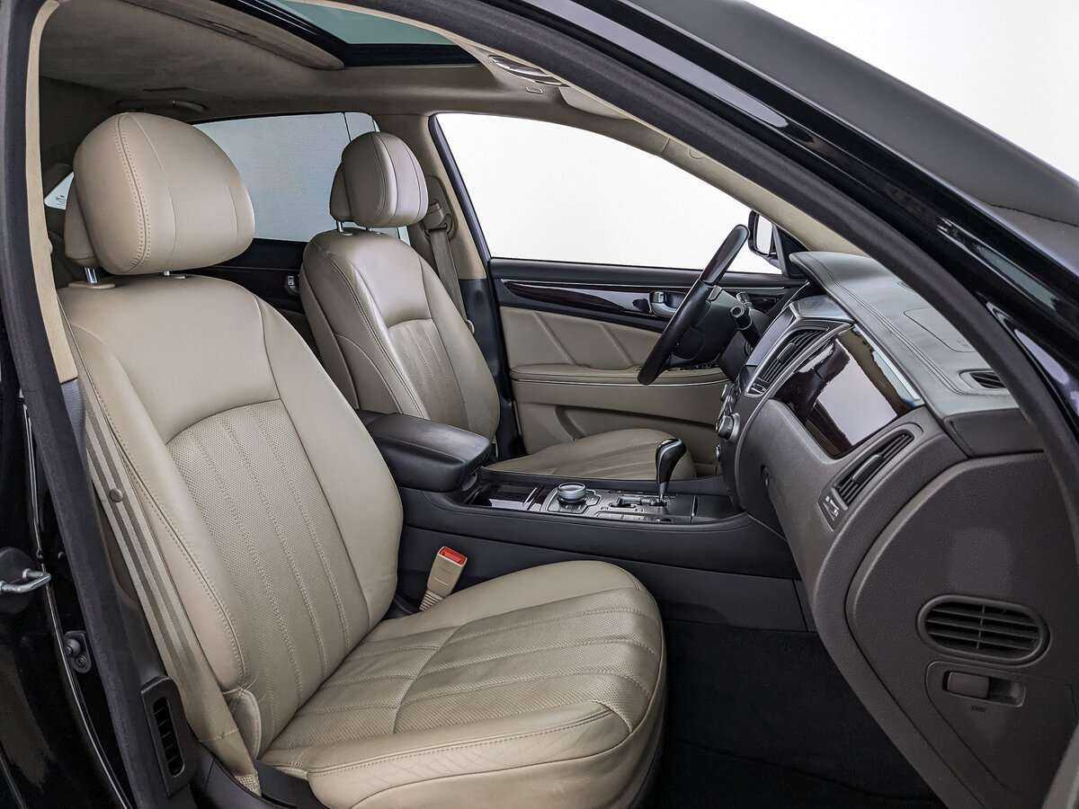 Купить Hyundai Equus с пробегом. Фото: #18