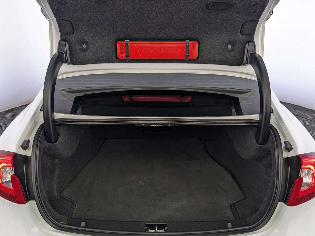 Продажа Б/У Вольво С60. Фото: #8