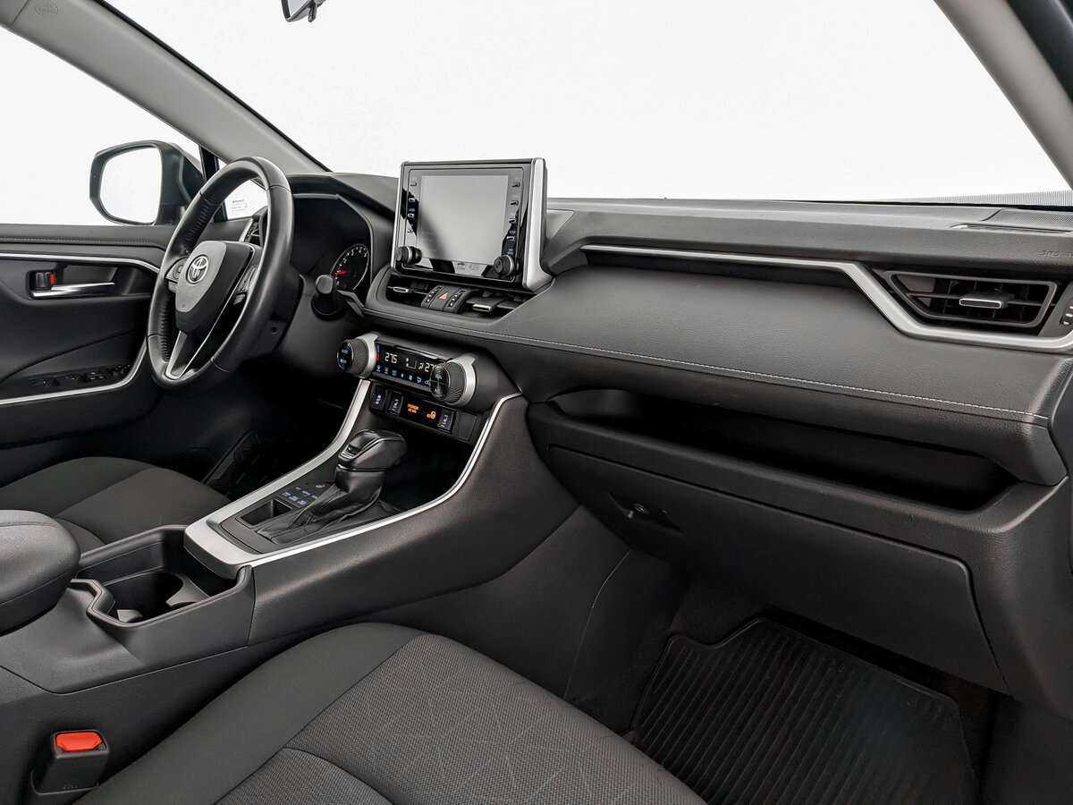 Купить Toyota RAV4 с пробегом. Фото: #8