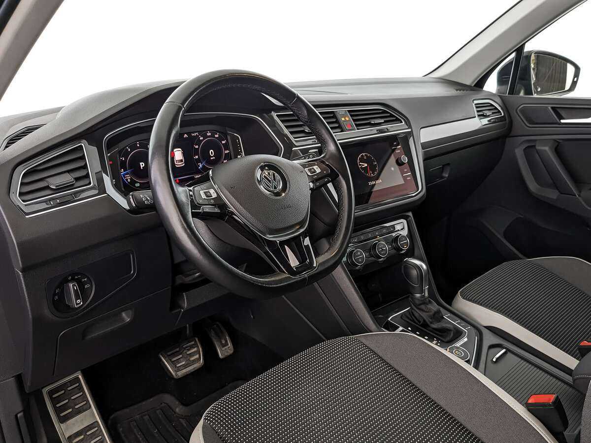Купить Volkswagen Tiguan с пробегом. Фото: #13