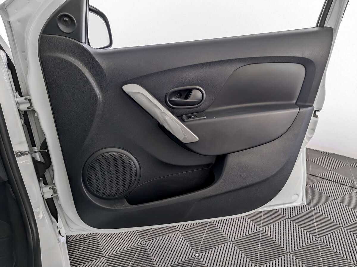 Продажа Б/У Рено Сандеро. Фото: #16