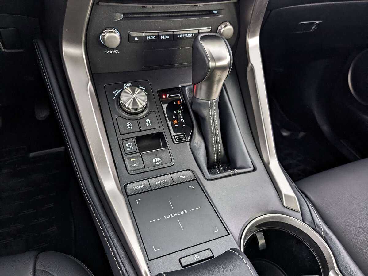 Купить Lexus NX с пробегом. Фото: #24