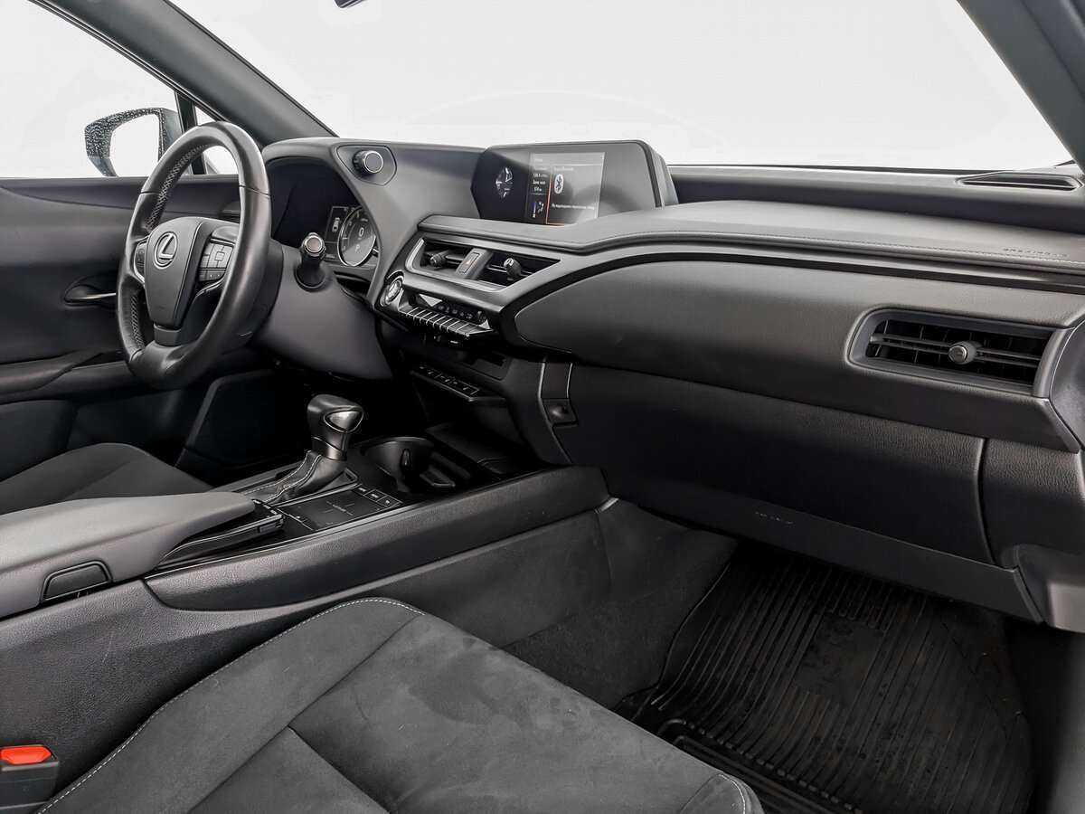 Купить Lexus UX с пробегом. Фото: #8