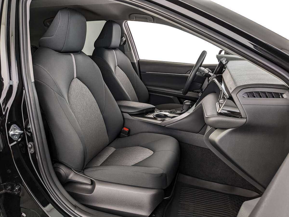 Купить Toyota Camry с пробегом. Фото: #20