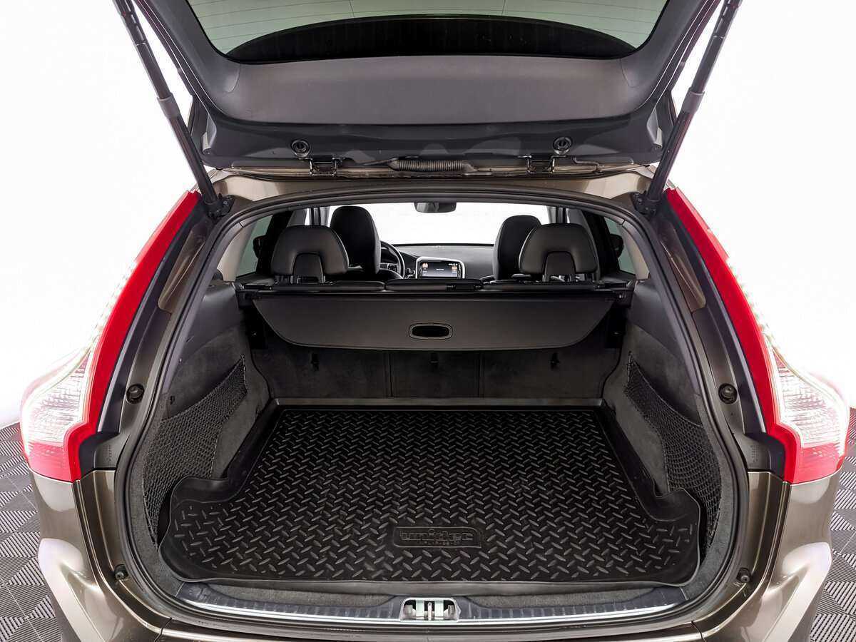 Купить Volvo XC60 с пробегом. Фото: #9