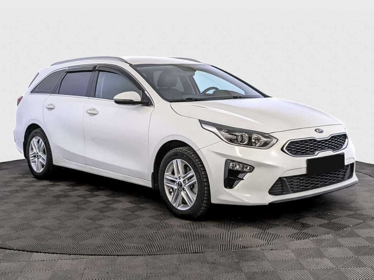 Купить Kia Ceed с пробегом. Фото: #2