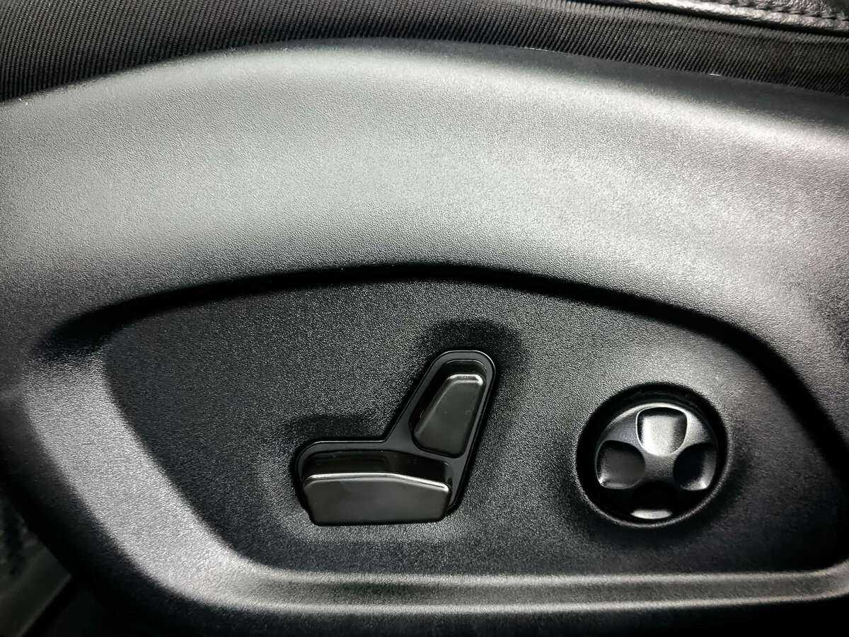 Купить Jeep Compass с пробегом. Фото: #21