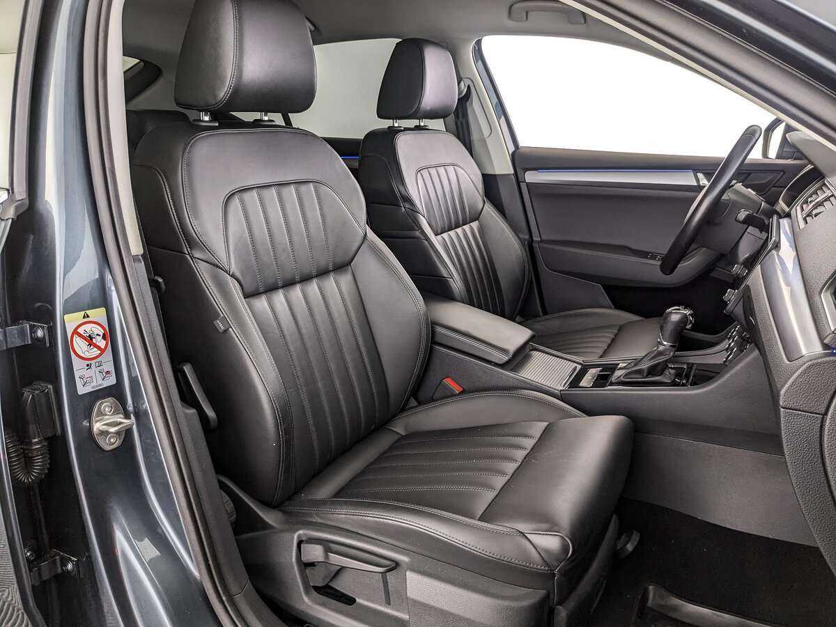 Купить Skoda Superb с пробегом. Фото: #18
