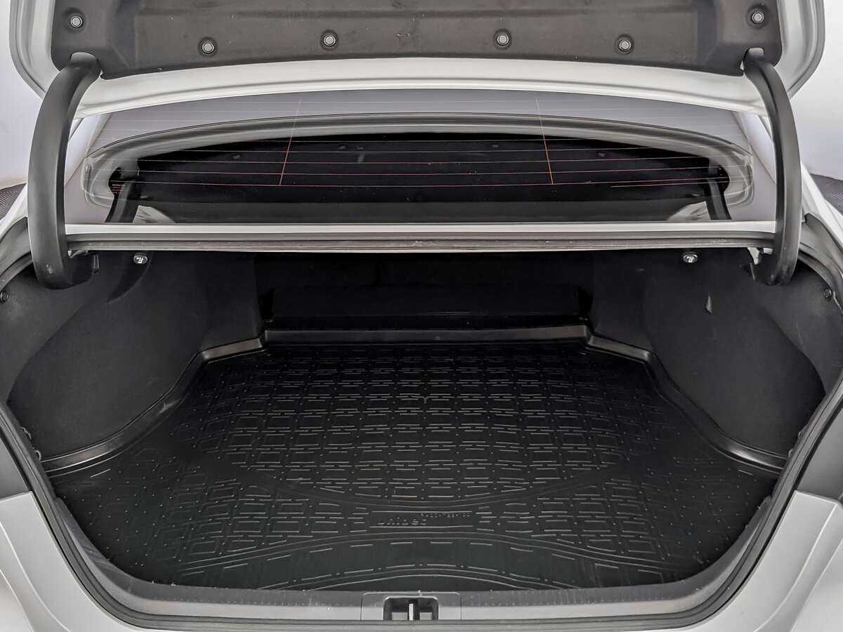 Купить Toyota Camry с пробегом. Фото: #9