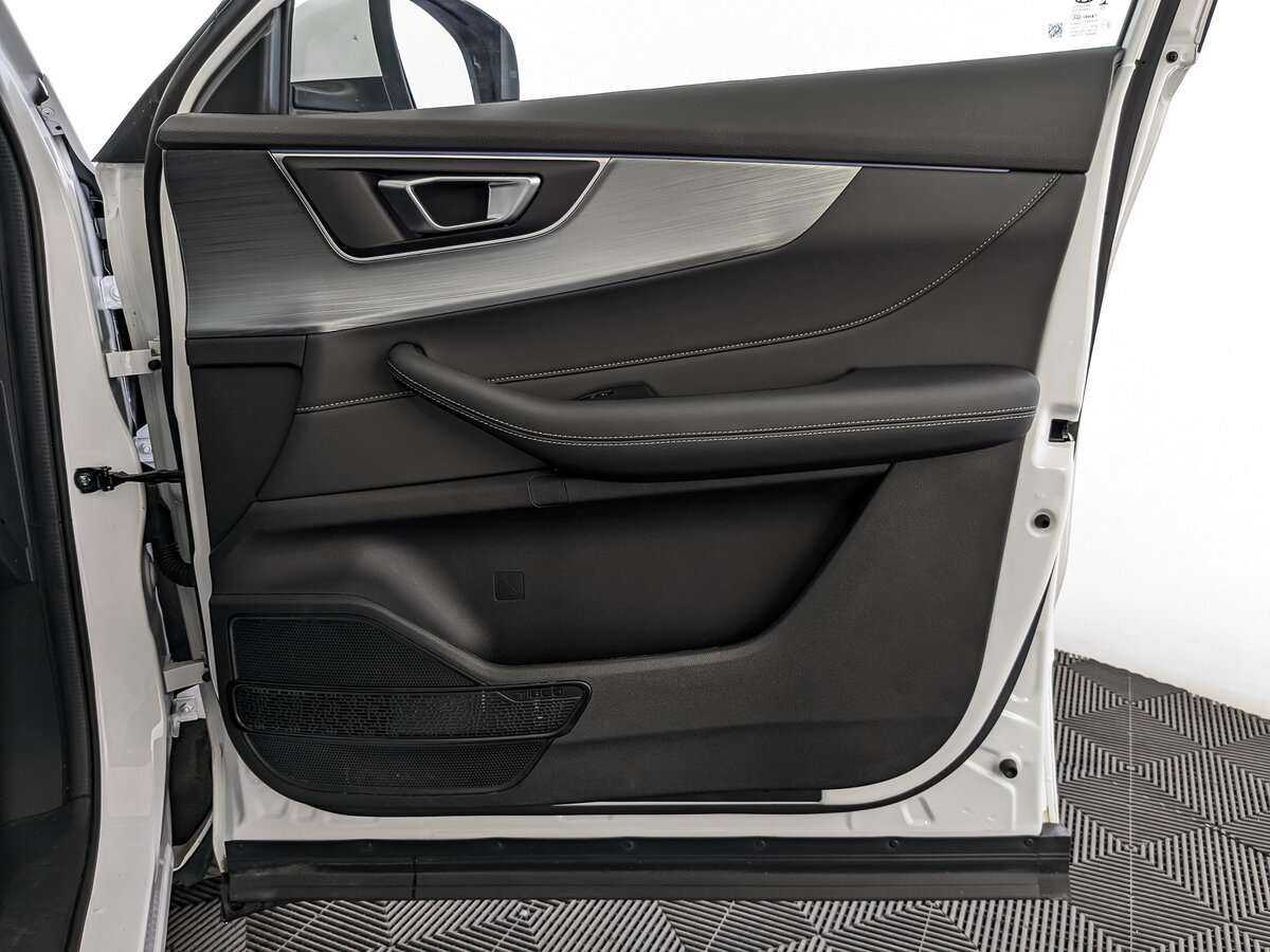 Купить Chery Tiggo 4 Pro с пробегом. Фото: #20