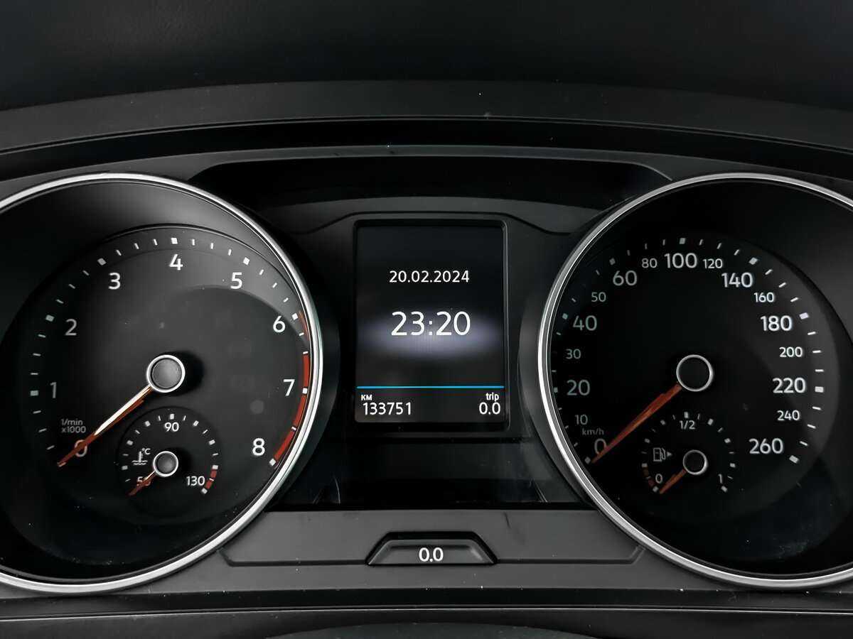 Купить Volkswagen Tiguan с пробегом. Фото: #11