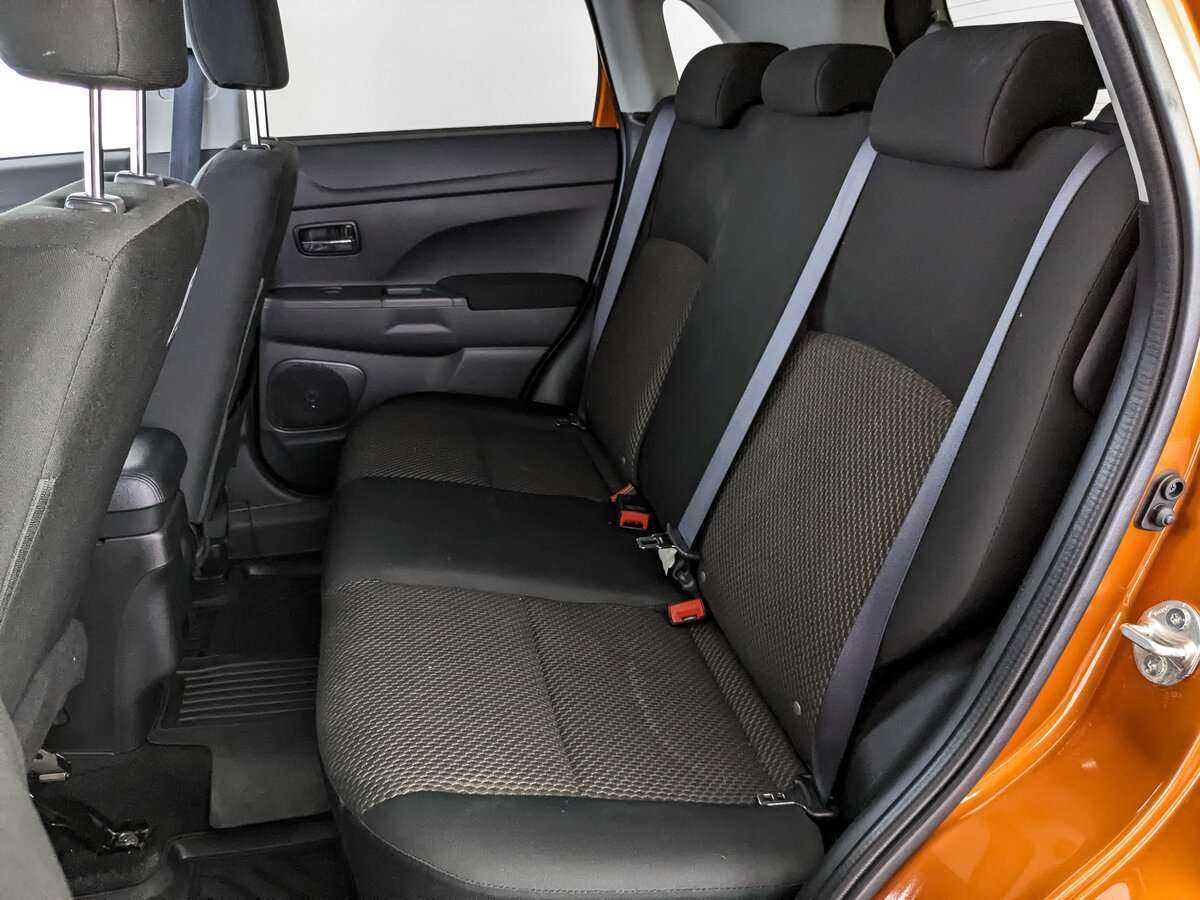 Купить Mitsubishi ASX с пробегом. Фото: #15