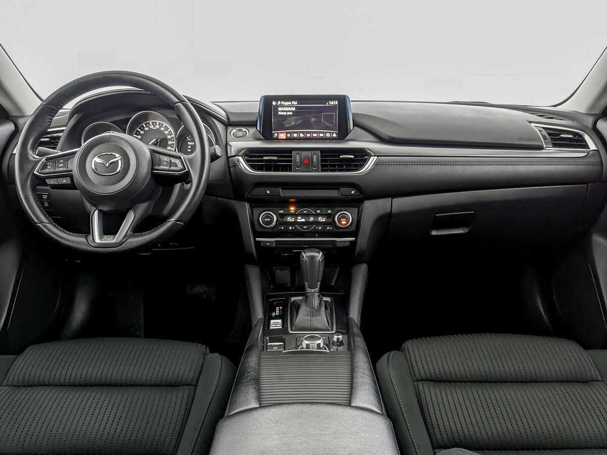 Купить Mazda 6 с пробегом. Фото: #11