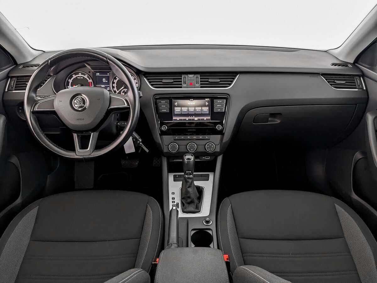 Купить Skoda Octavia с пробегом. Фото: #11