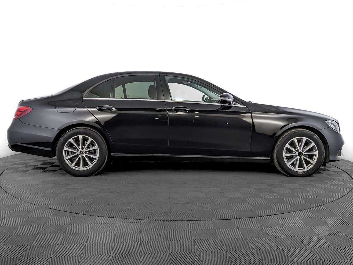 Купить Mercedes-Benz E-Класс с пробегом. Фото: #3