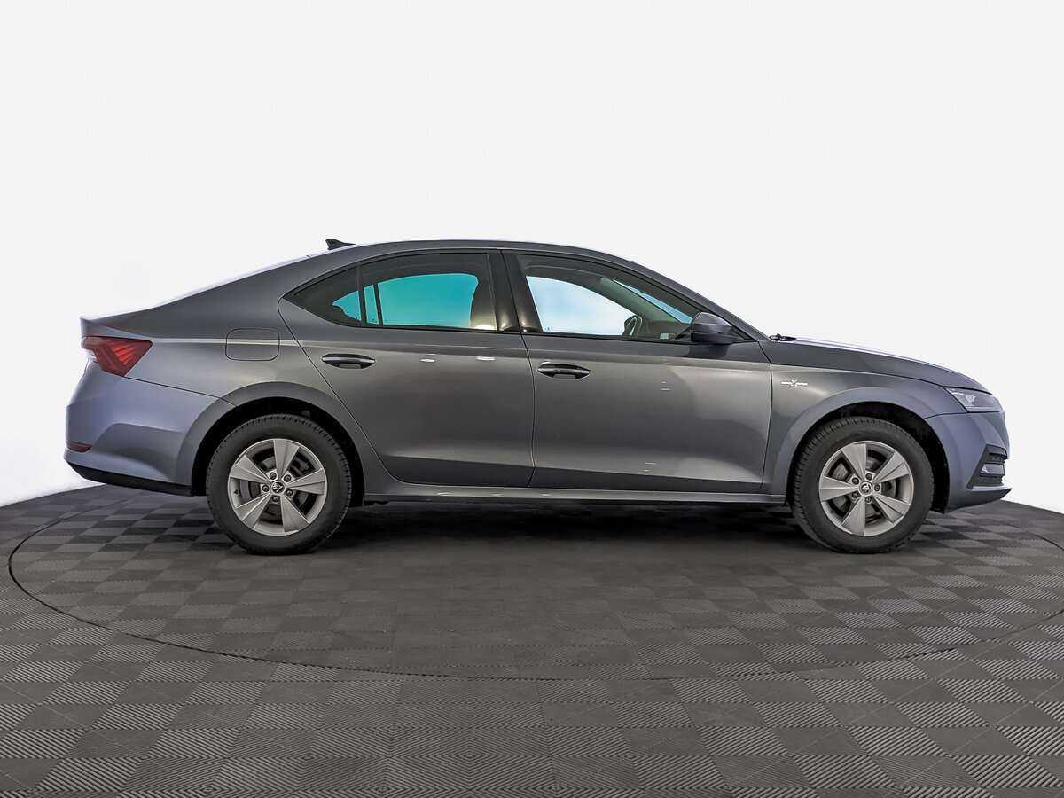 Купить Skoda Octavia с пробегом. Фото: #3