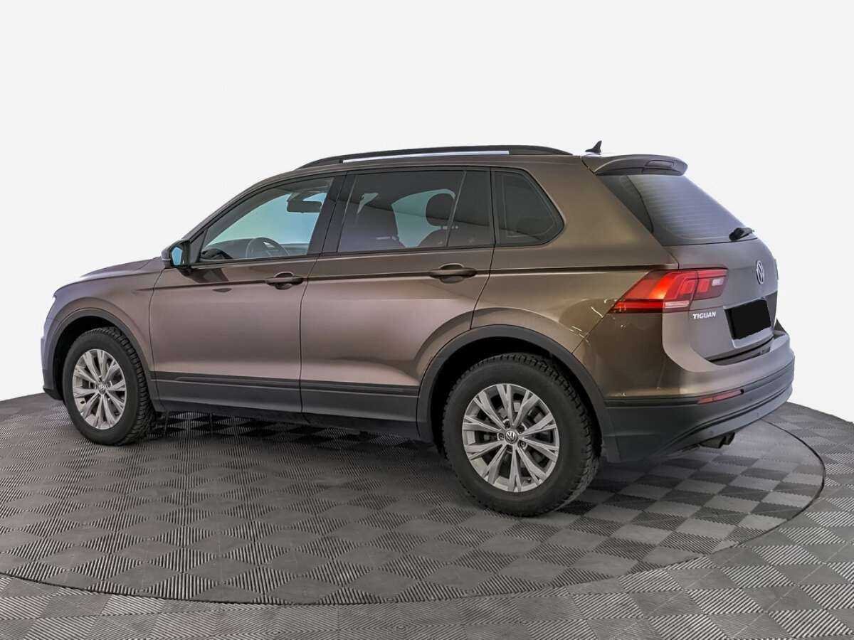 Купить Volkswagen Tiguan с пробегом. Фото: #6
