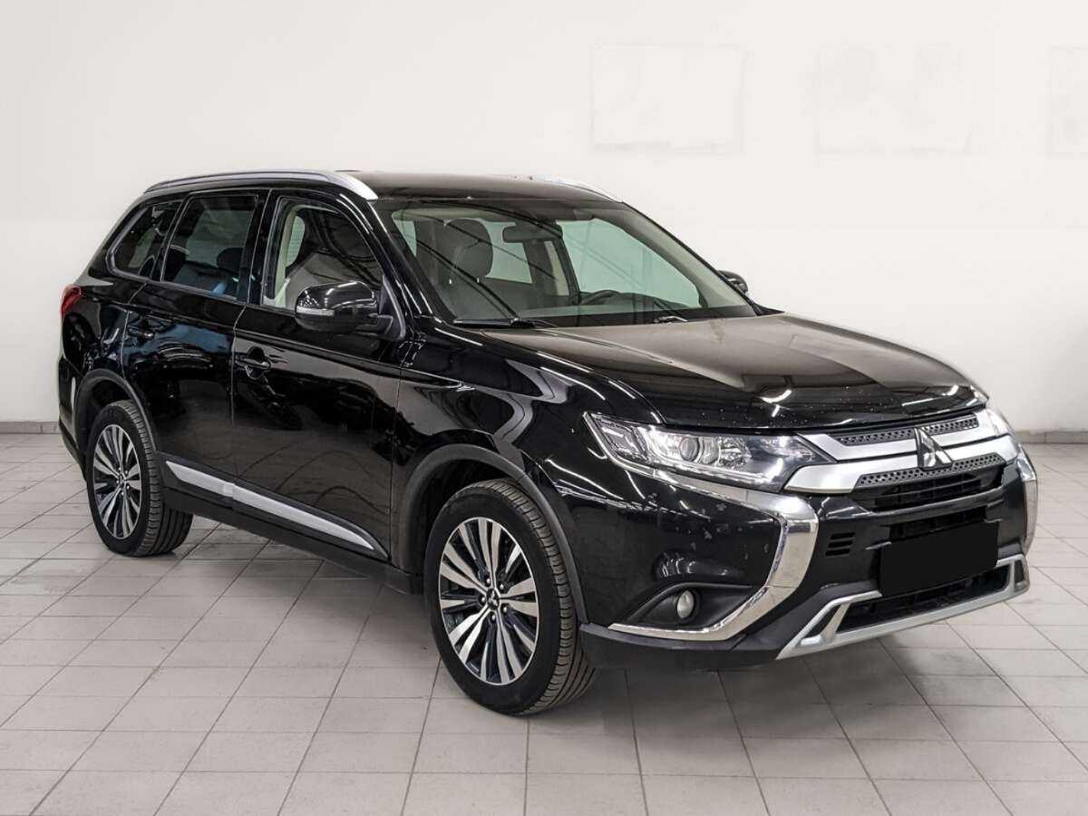 Купить Mitsubishi Outlander с пробегом. Фото: #2