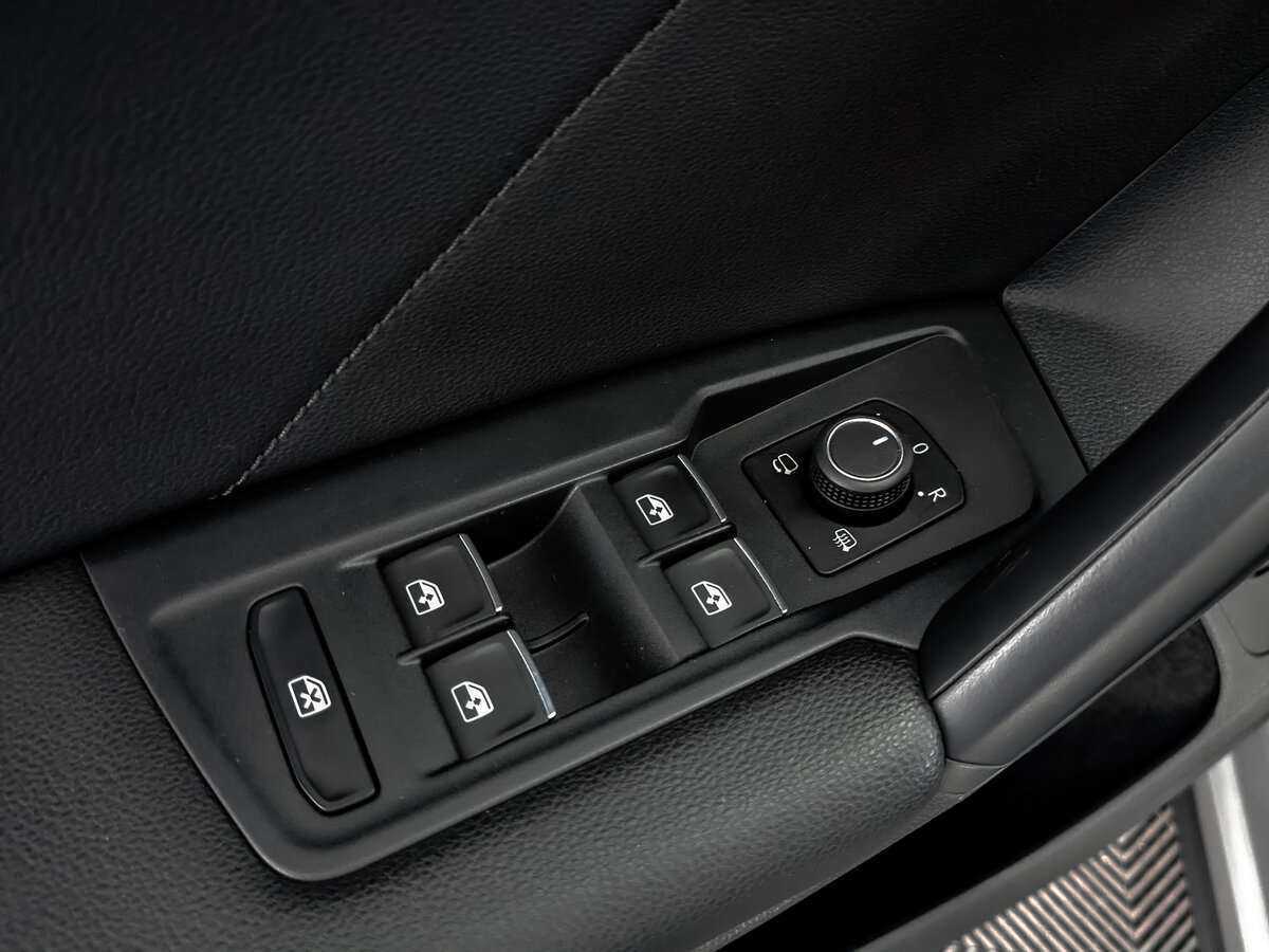 Купить Volkswagen Tiguan с пробегом. Фото: #23