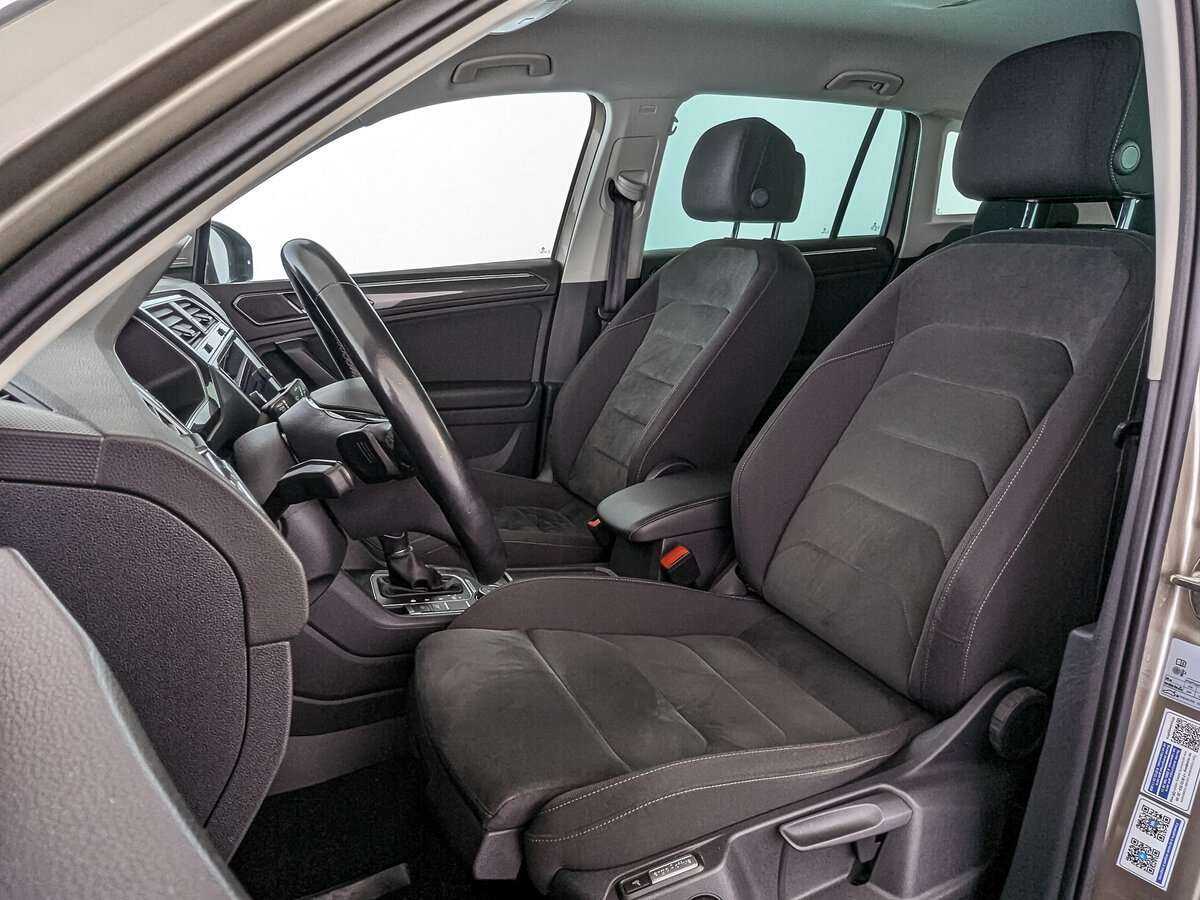 Купить Volkswagen Tiguan с пробегом. Фото: #15
