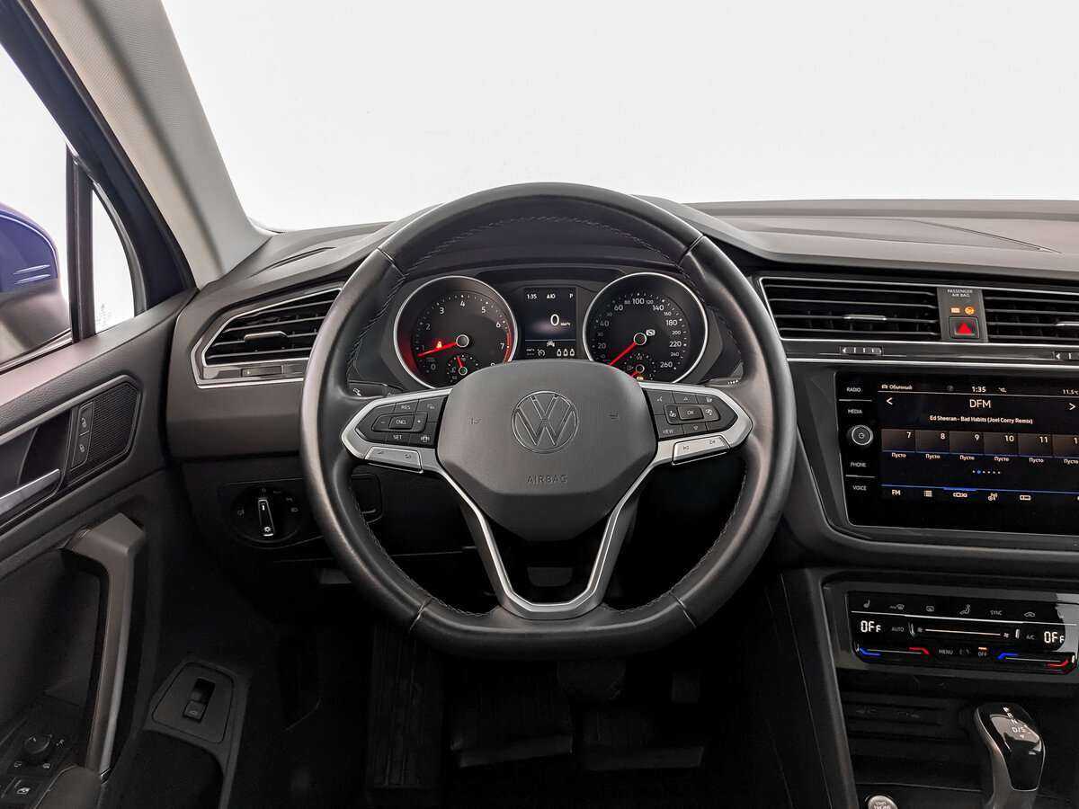Купить Volkswagen Tiguan с пробегом. Фото: #17