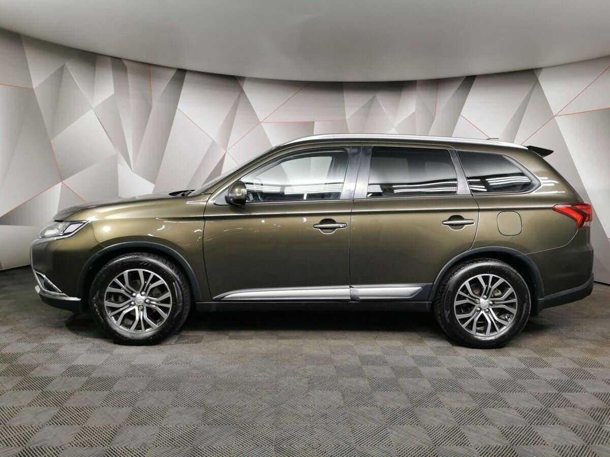 Купить Mitsubishi Outlander с пробегом. Фото: #4