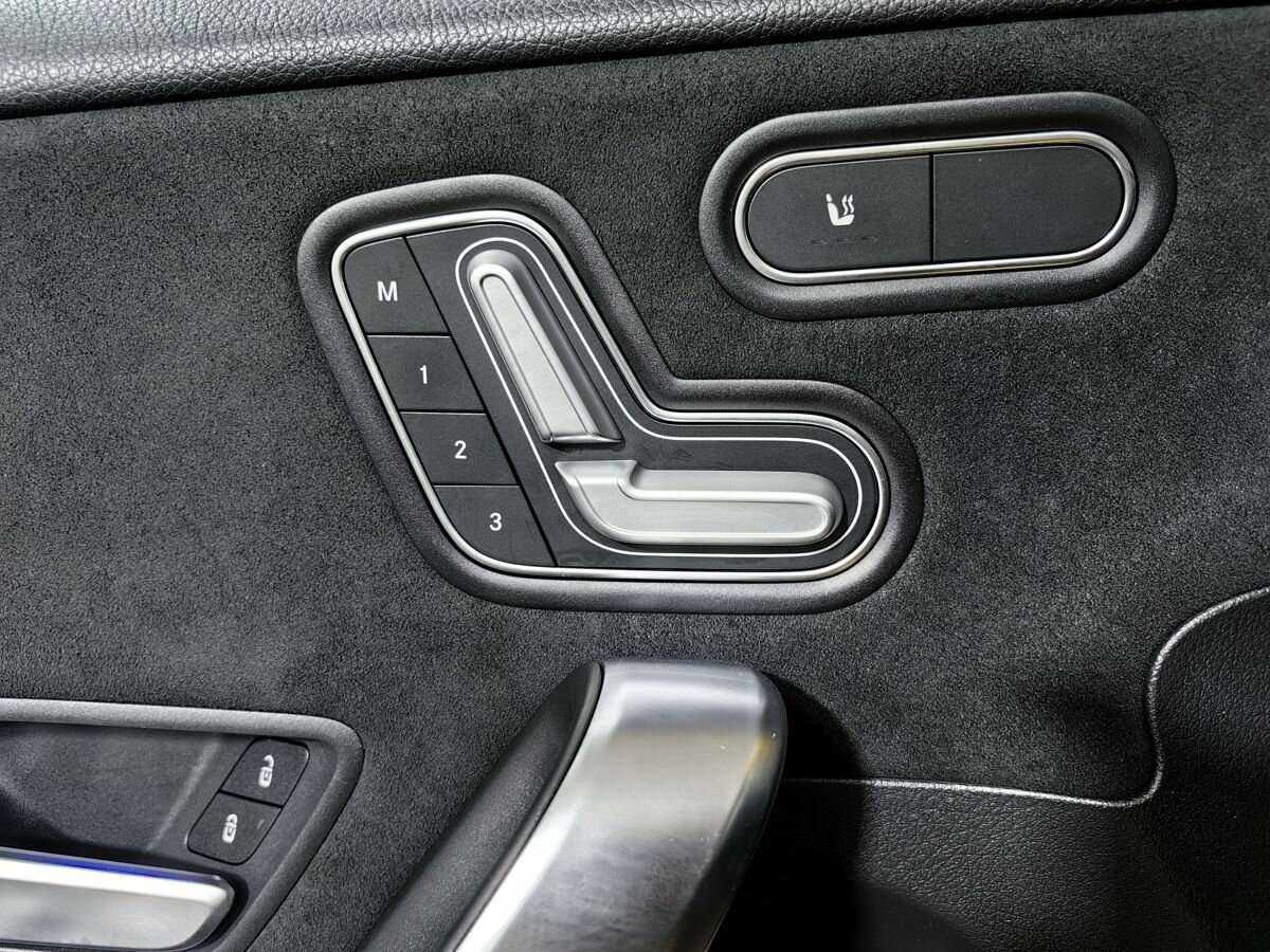 Купить Mercedes-Benz A-Класс с пробегом. Фото: #17