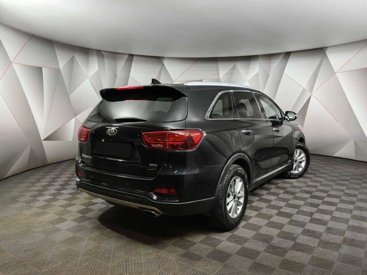 Купить Kia Sorento с пробегом. Фото: #1