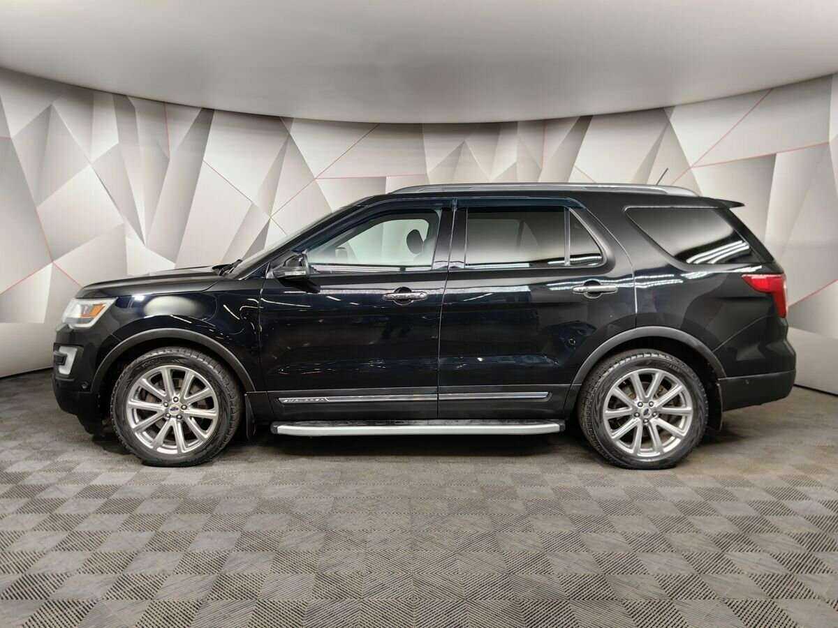 Купить Ford Explorer с пробегом. Фото: #4