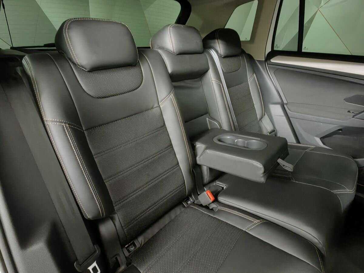 Купить Volkswagen Tiguan с пробегом. Фото: #12