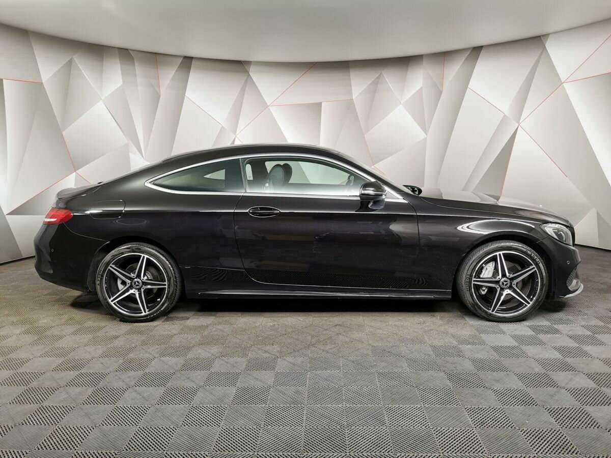 Купить Mercedes-Benz C-Класс с пробегом. Фото: #5