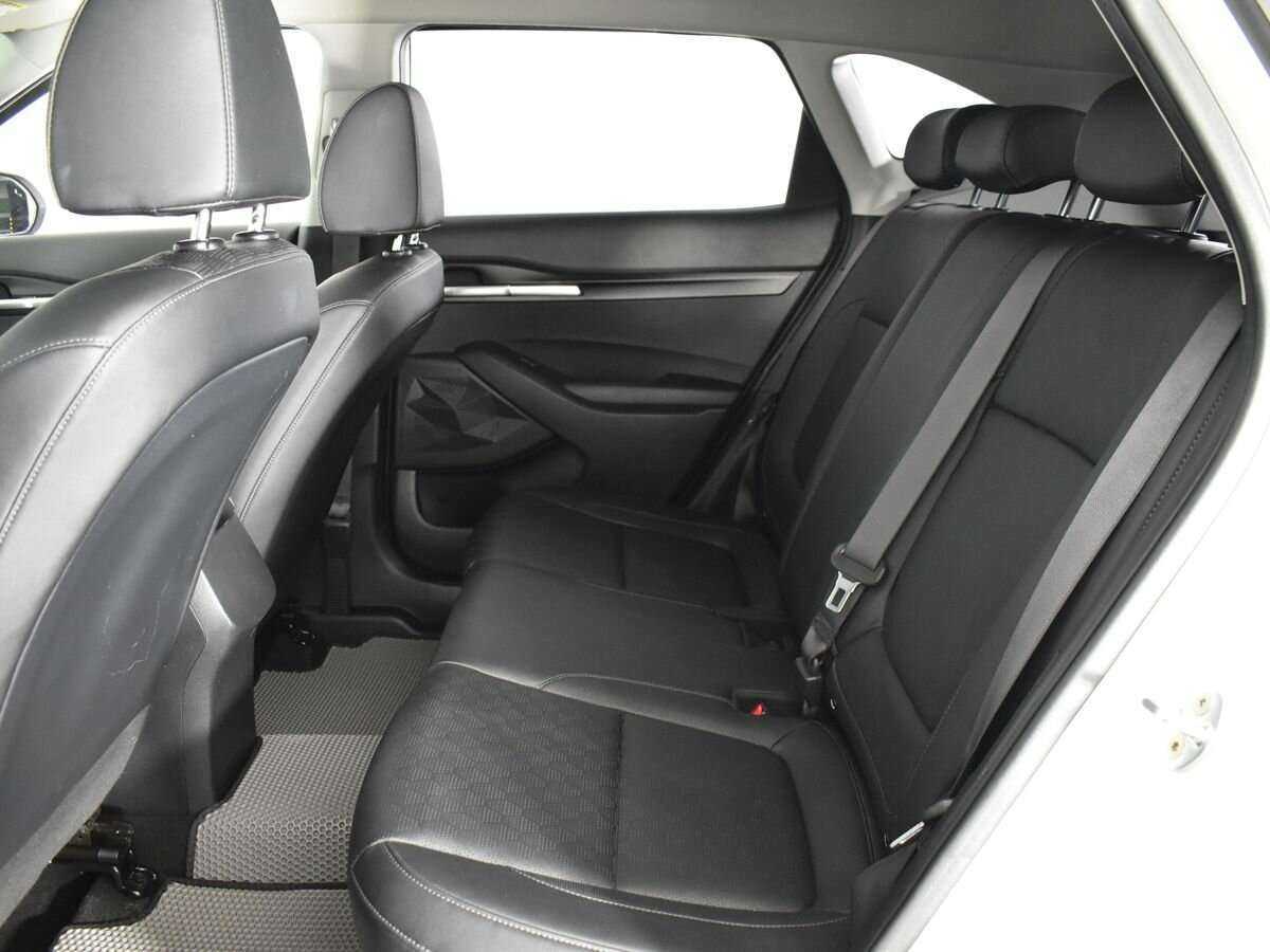Купить Kia Seltos с пробегом. Фото: #15